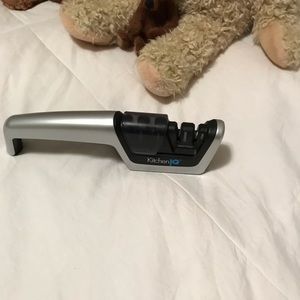 Kitchen IQ knife sharpener